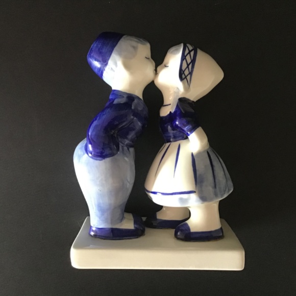 Vintage Porcelain Boy & Girl Figurine - Picture 4 of 8
